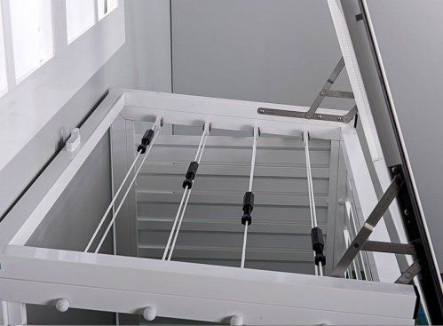 Baúl abierto cuerdas