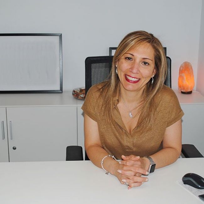 ALEJANDRA VALIENTE
