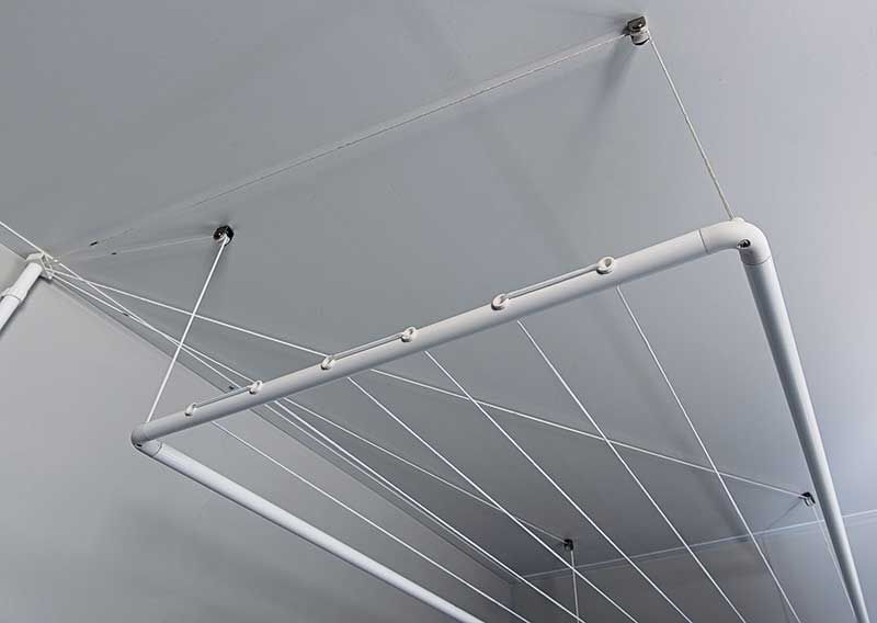 Tendedero interior elevado