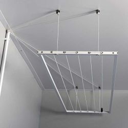 Instalación de tendedero interior